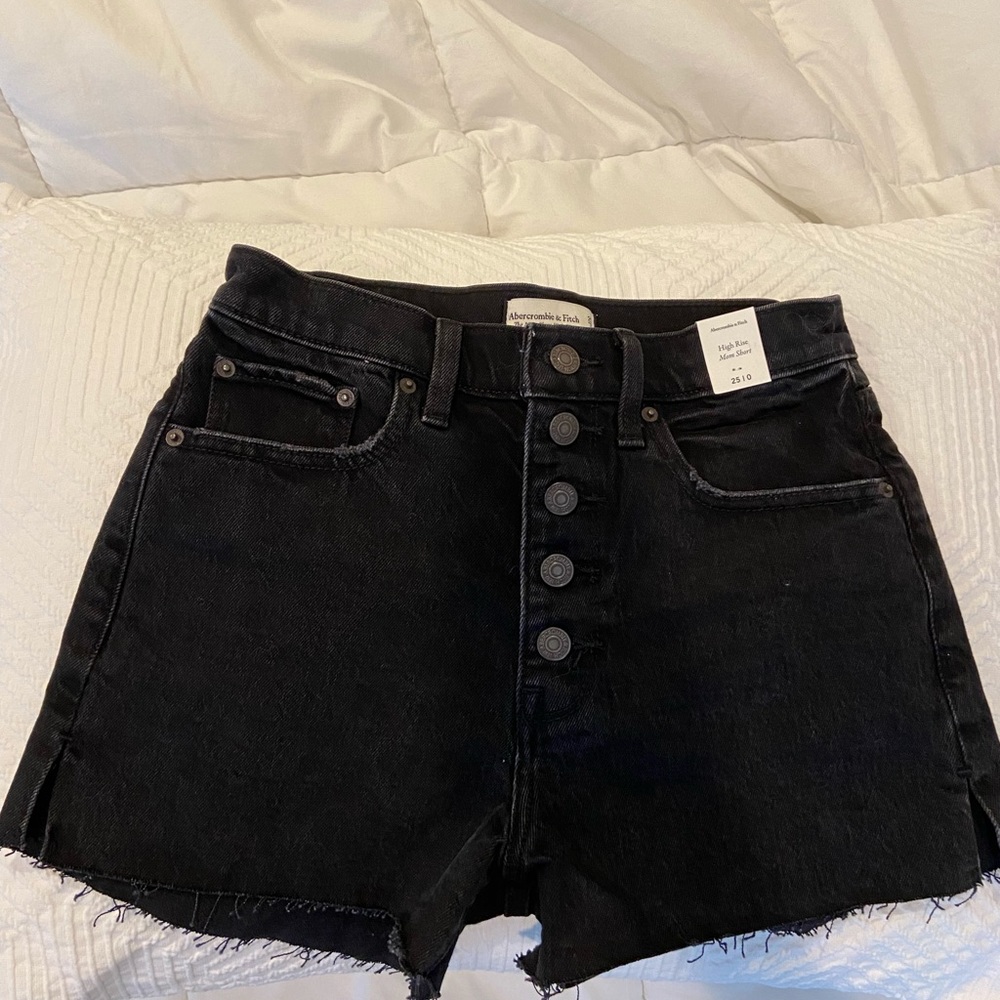 NWT A&F high rise mom short black 25/0